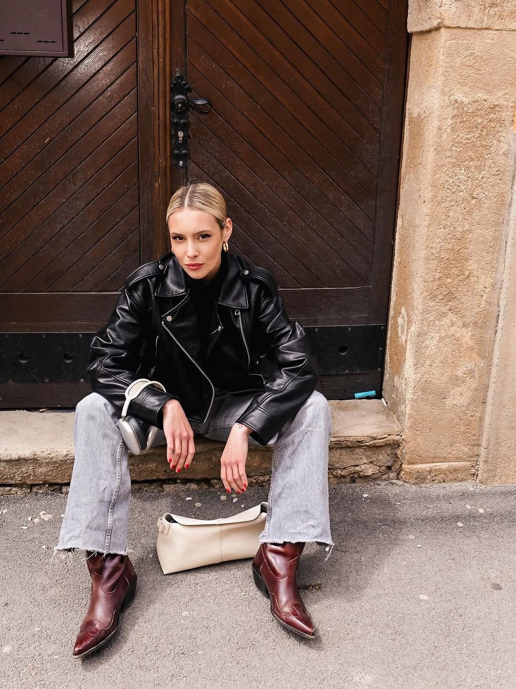 Modna izdanja glumice Nike Barišić, koja u seriji 'Kumovi' glumi Laru - 1