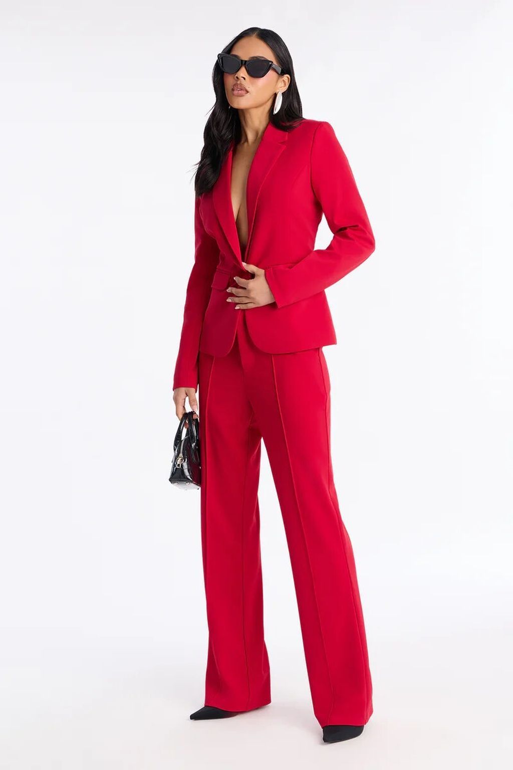 Fashion Nova crveno odijelo, 39 eura