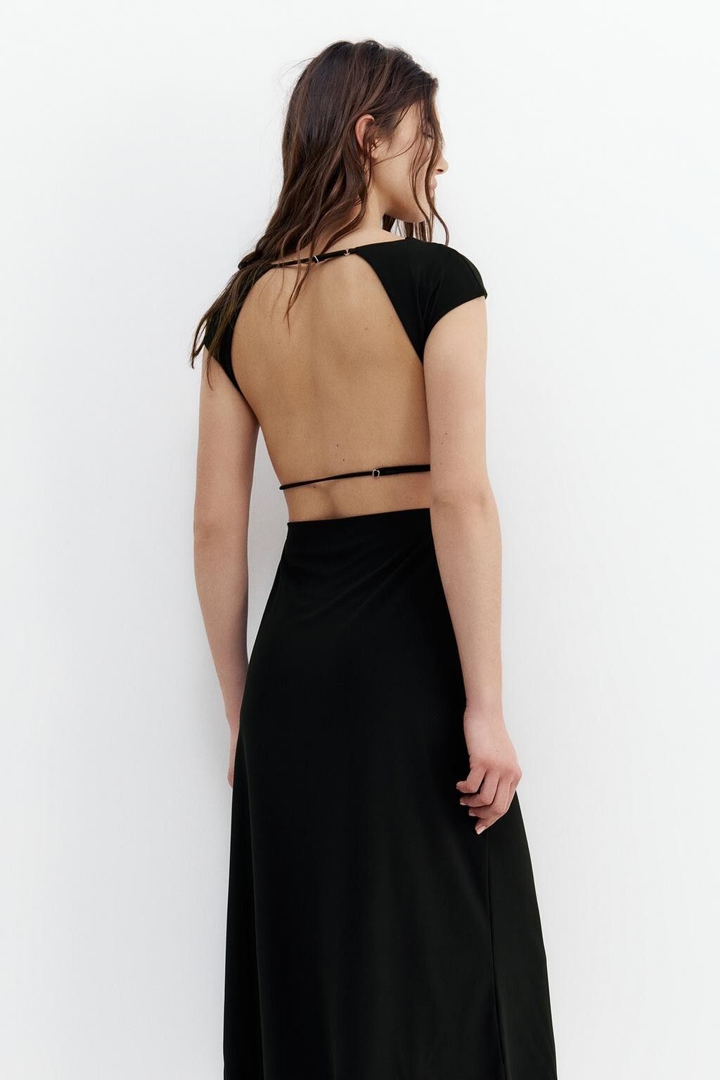 Pull&Bear haljina, 25,99 eura