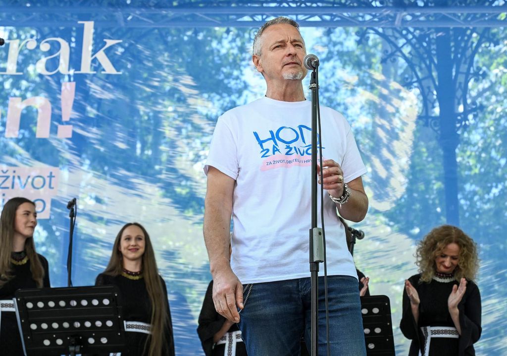 Marko Perković Thompson na Hodu za život - 3