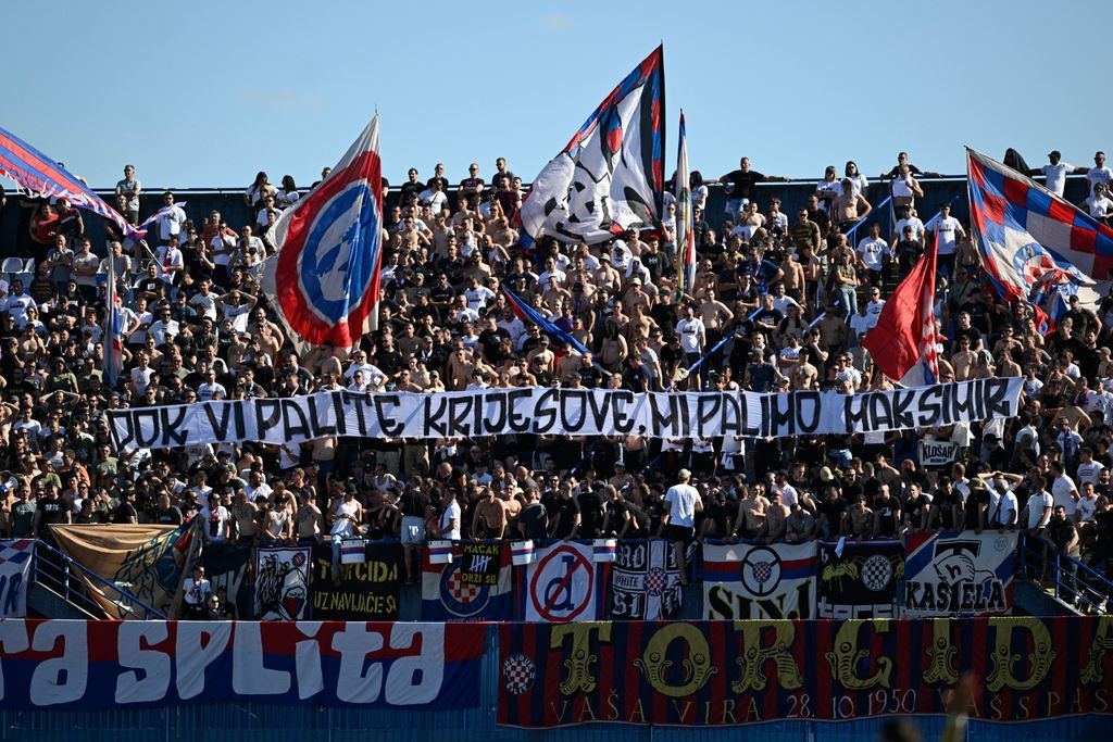 Torcida na Maksimiru