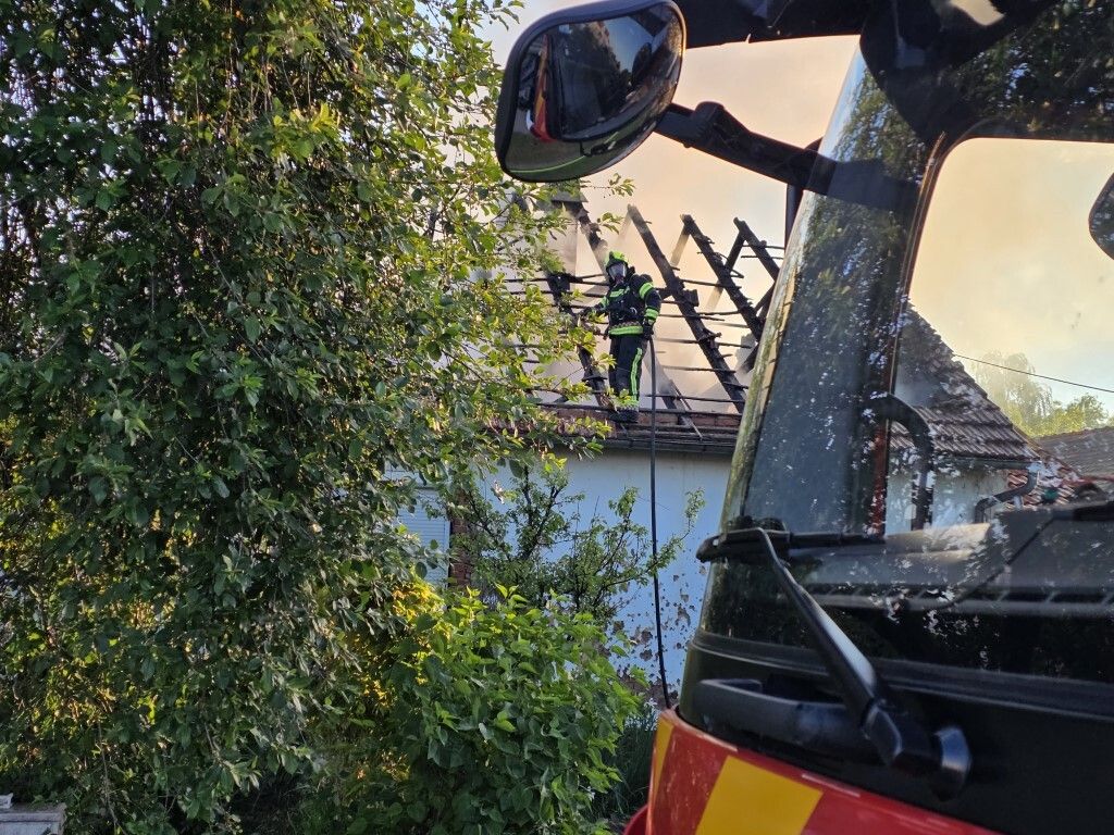 Gašenje požara obiteljske kuće u Požegi - 3