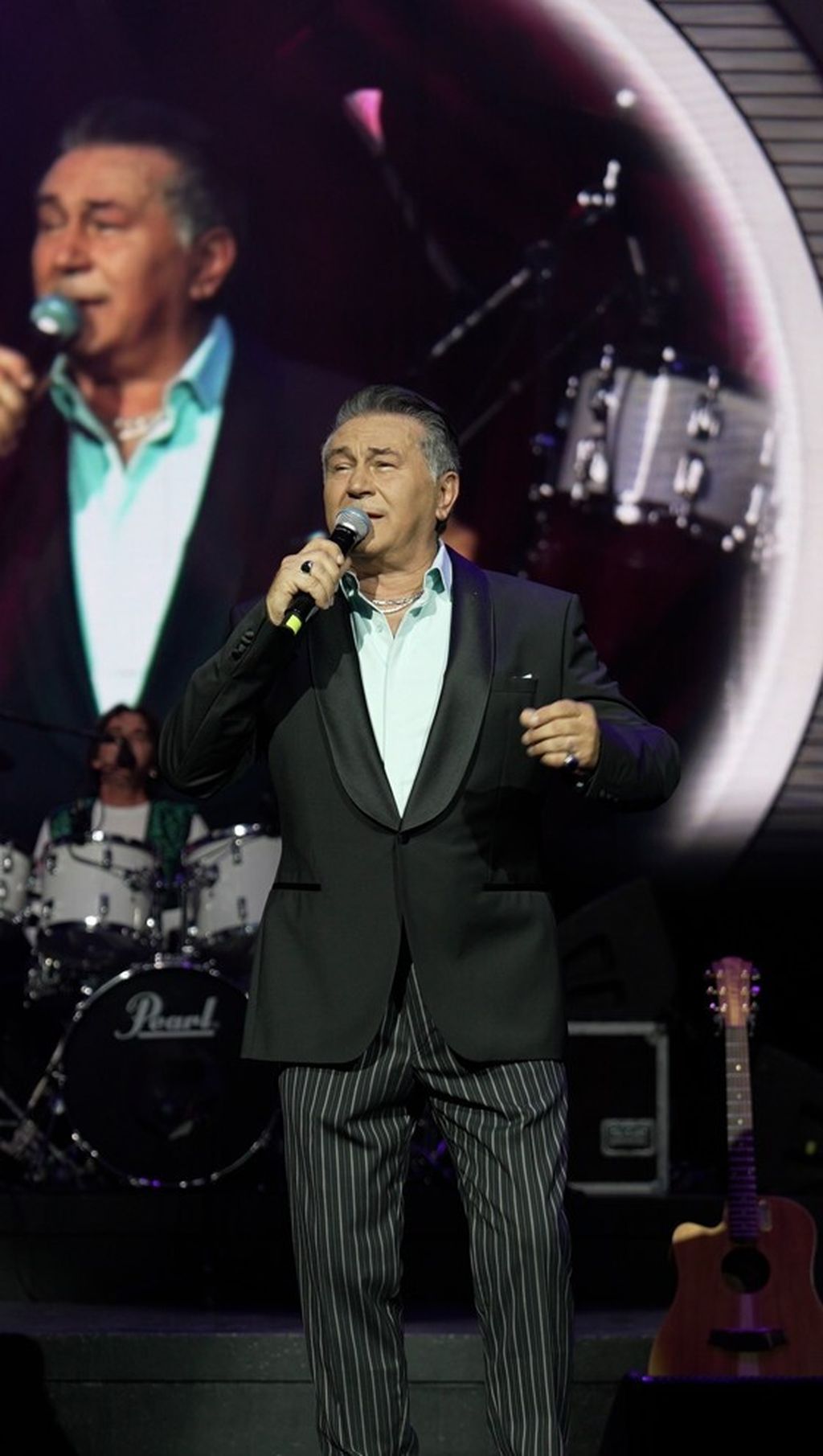 Halid Muslimović - 8