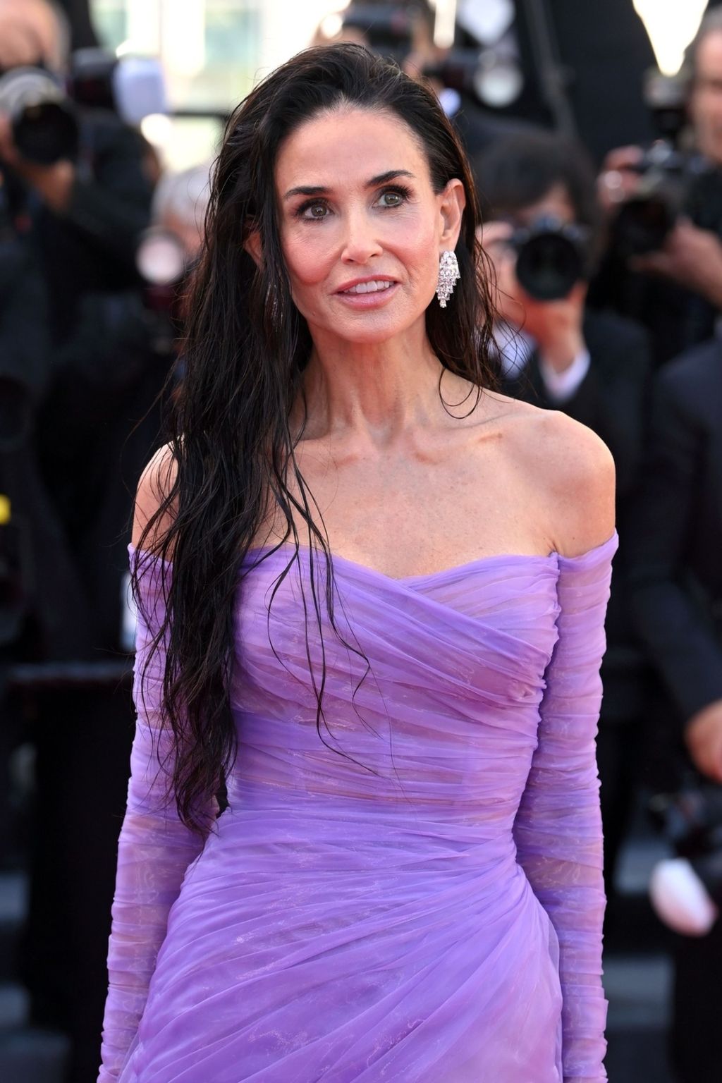 Demi Moore u Gucci haljini u Cannesu