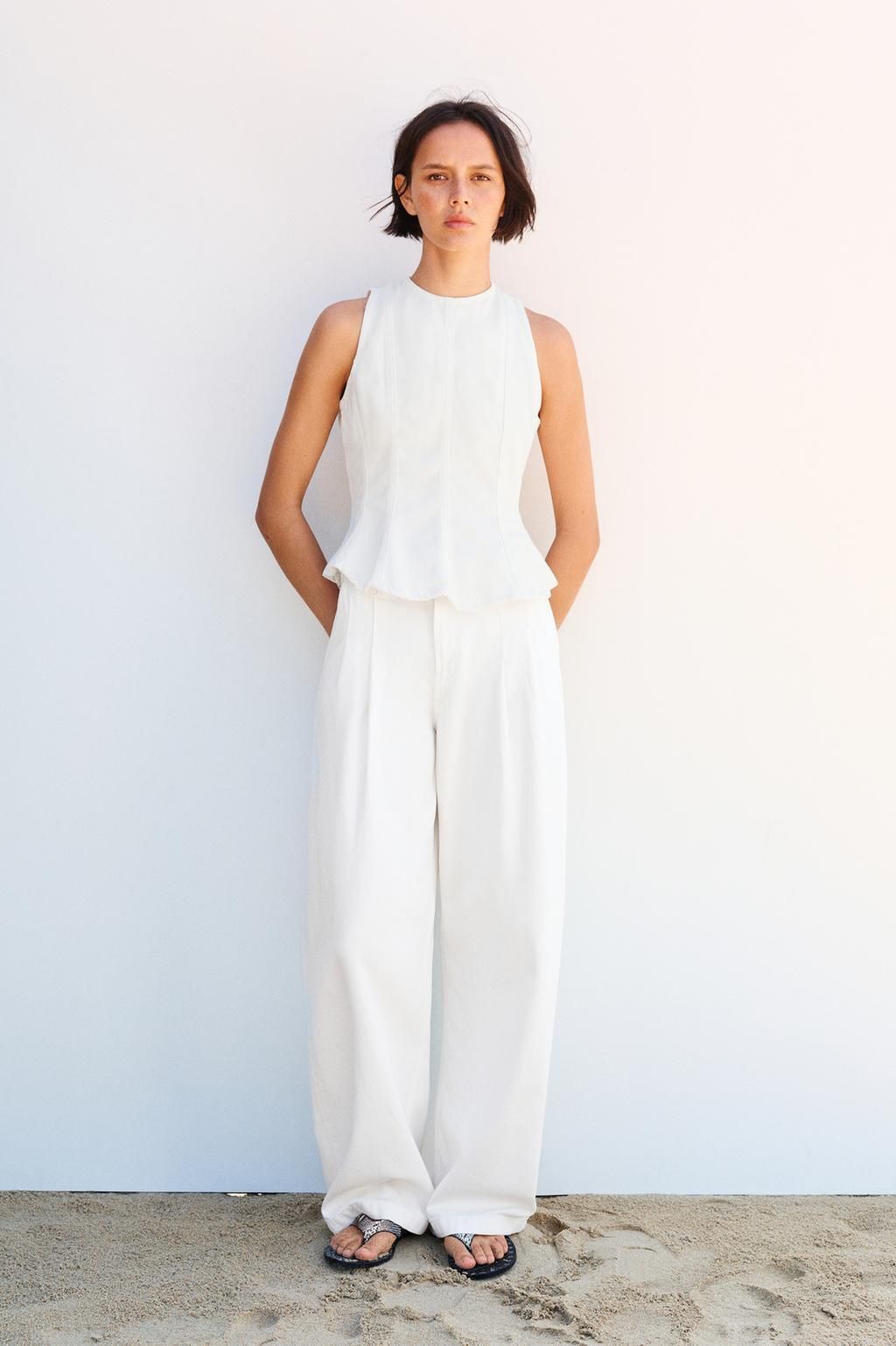 Pull&Bear, 25,99 eura