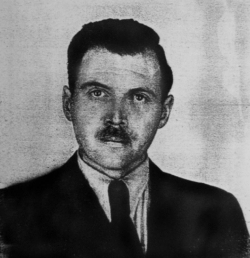 Međunarodna putovnica Josefa Mengelea
