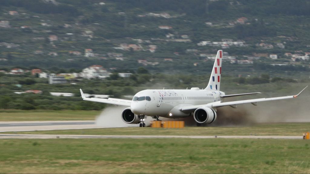 Avion sletio sa staze - 1