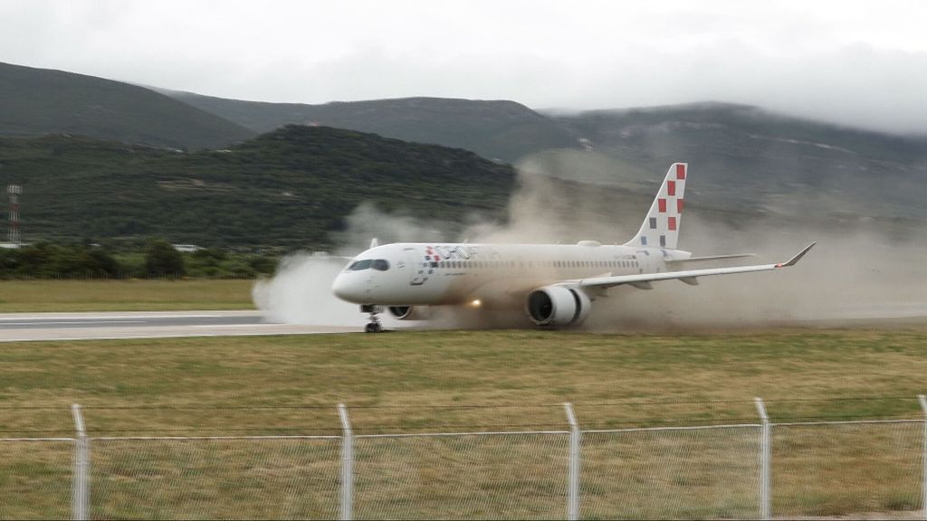 Avion - 1