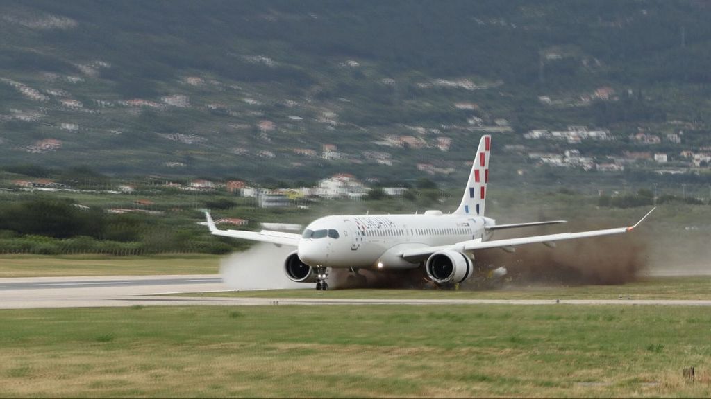 Avion - 1