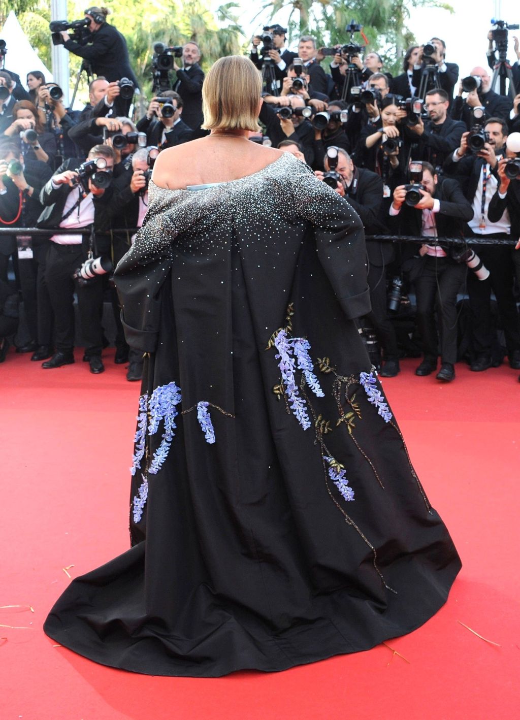 Sharon Stone u Miss Sohee haljini u Cannesu 2026.