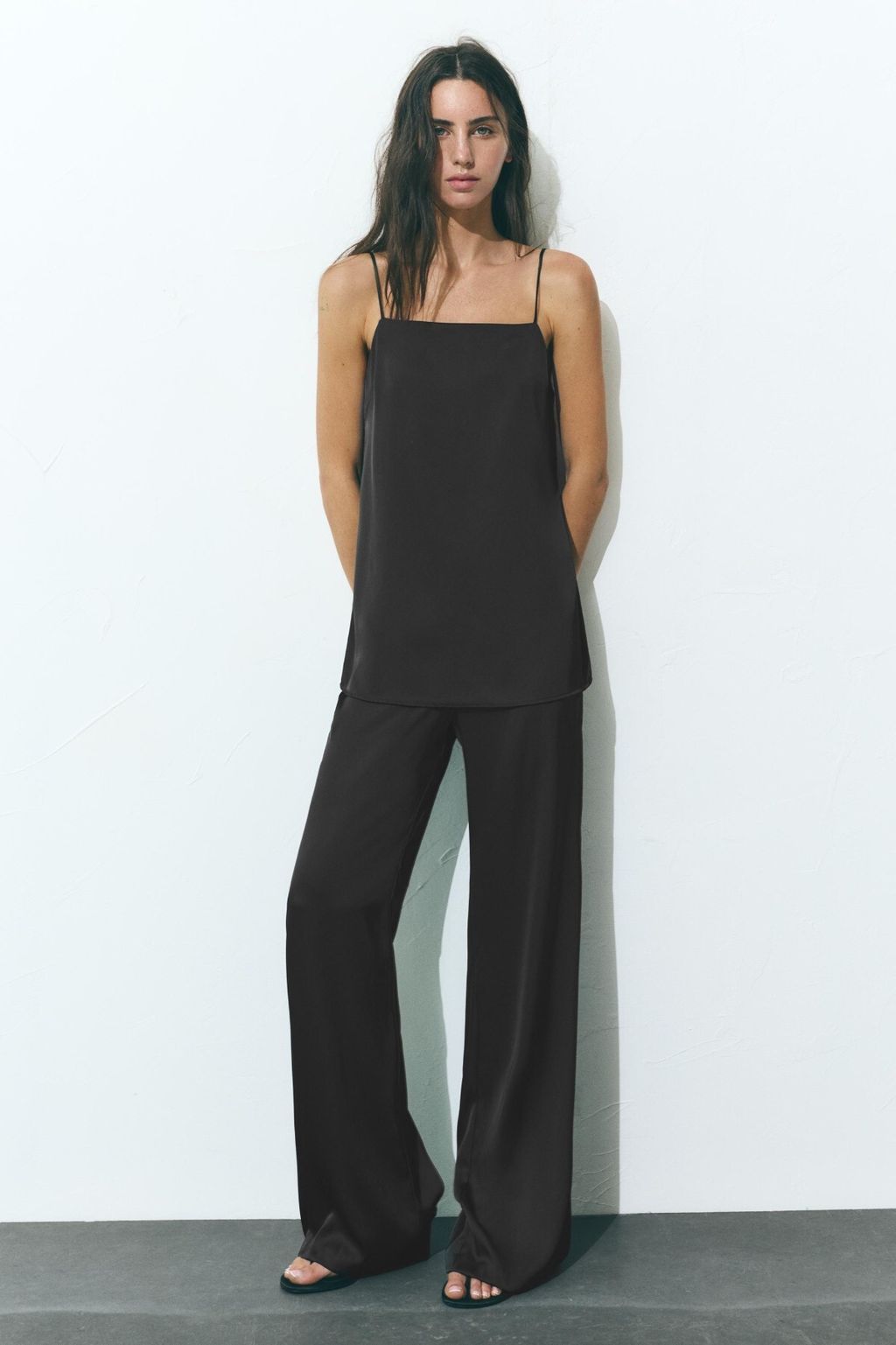 Pull&Bear, 19,99 + 22,99 eura
