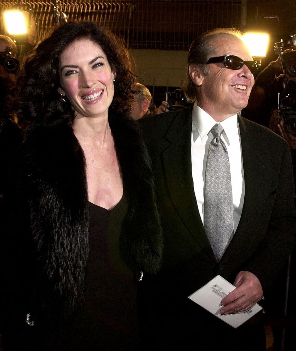 Lara Flynn Boyle - 1
