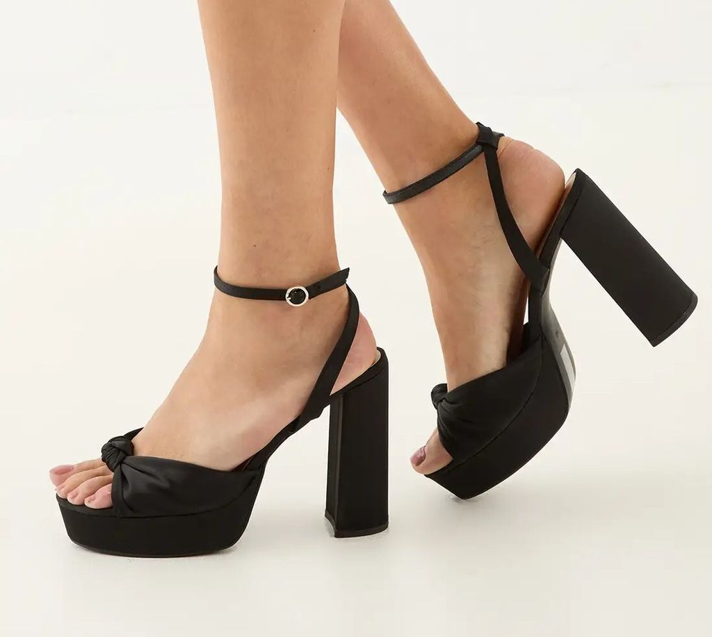 Boohoo platforme-sandale, 30,40 eura