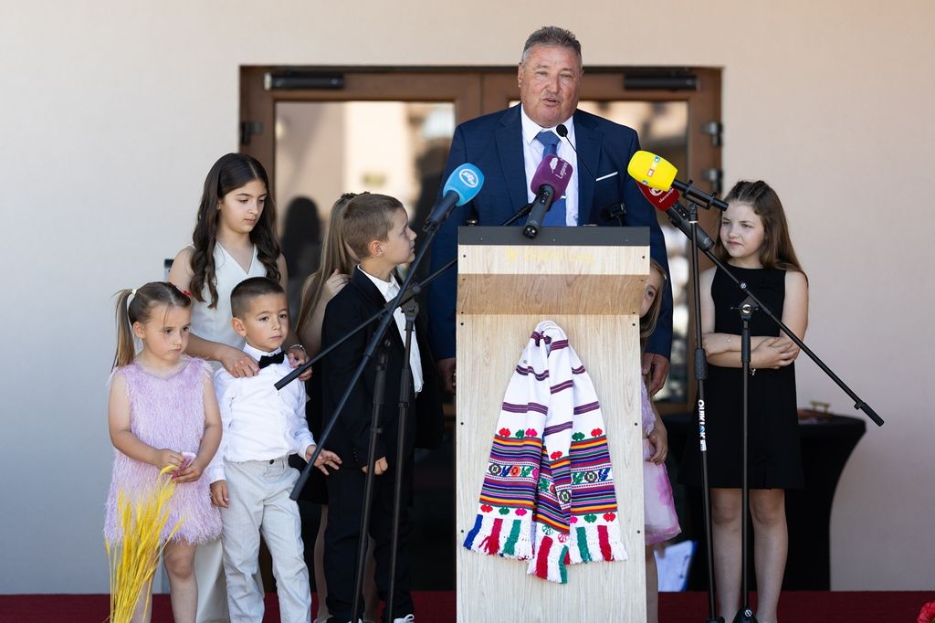 Thomas Heinz Pandžić, Zlatni Lug