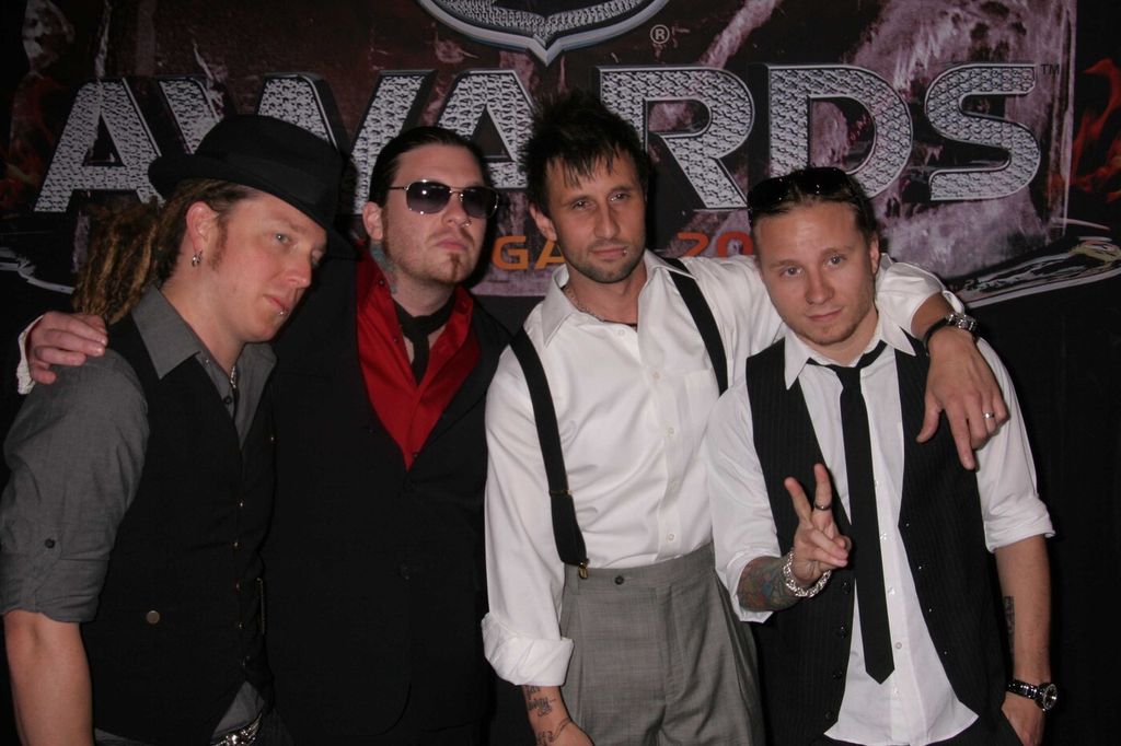 Brent Smith - 8