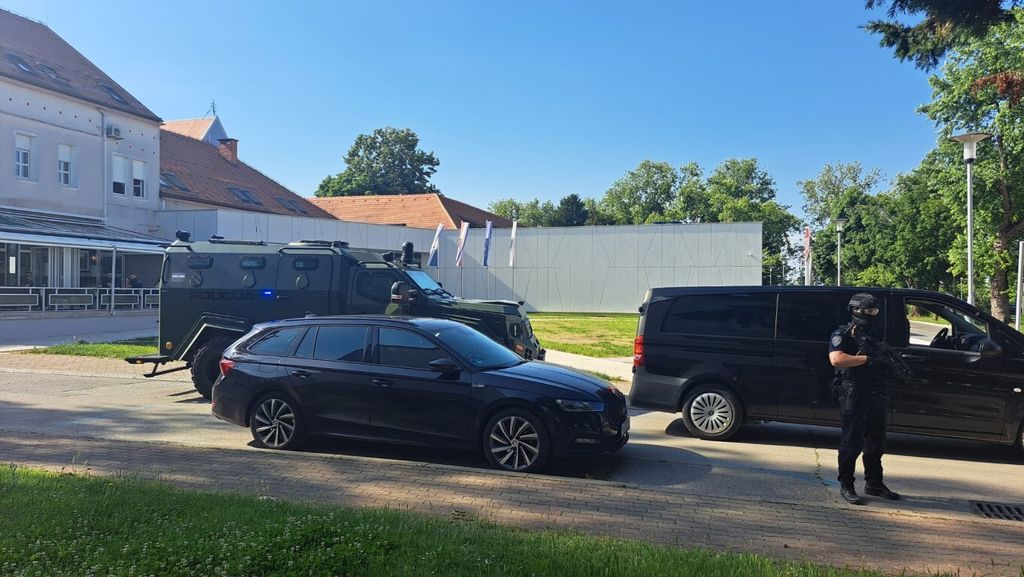 Policija - 1