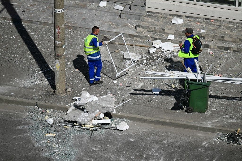 Dron pogodio zgradu u rumunjskom gradu - 5