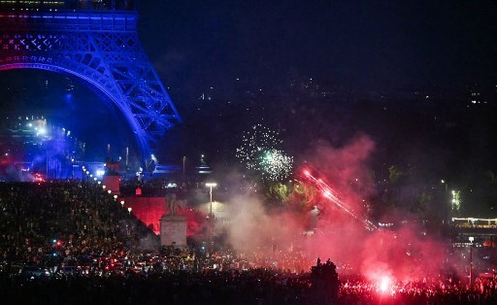 Slavlje i neredi nakon pobjede PSG-a - 6