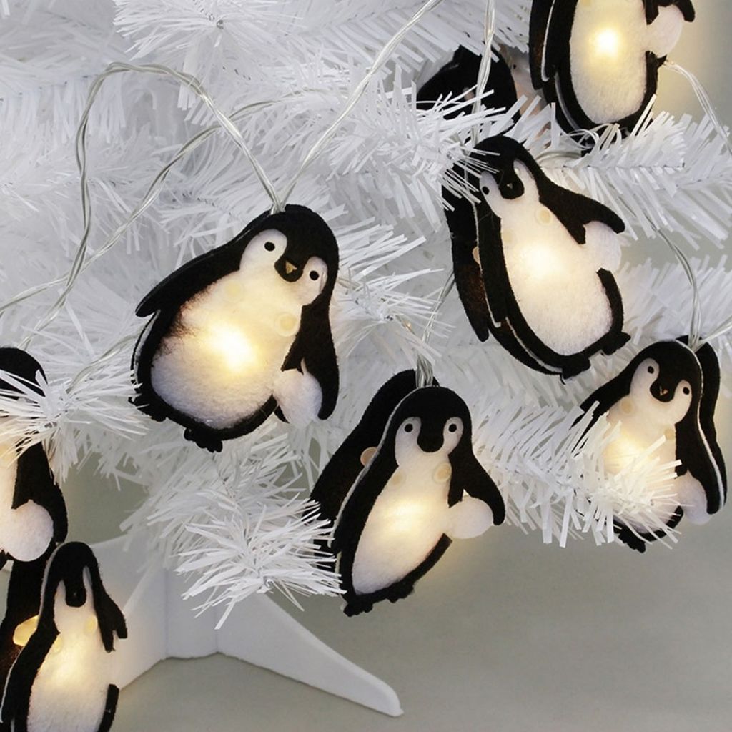 Božićne lampice u obliku pingvina
