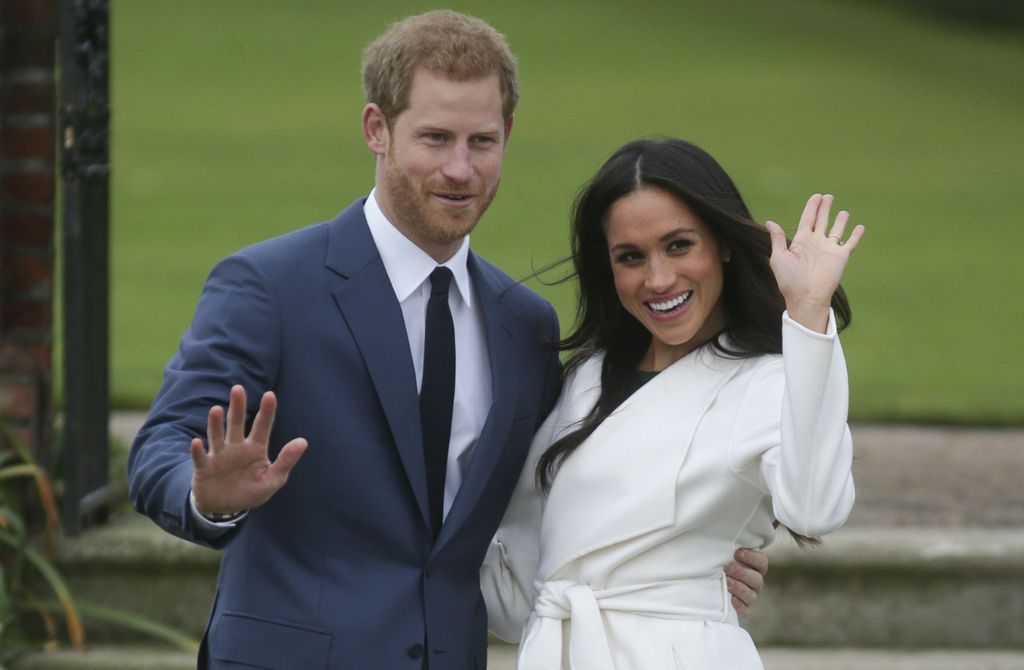 Meghan Markle pokazala je zaručnički prsten - 1