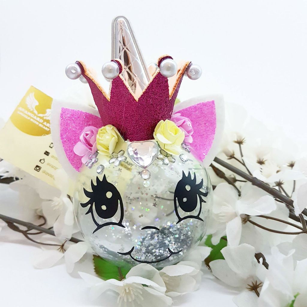 Kuglice za božićnu jelku s likom jednoroga hrvatskog brenda Avangard Art - Angels with heart - 9