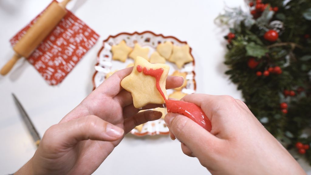 Božićne kolačiće možete dekorirati po želji