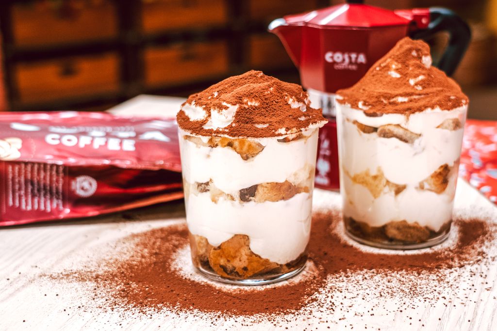 Zimski tiramisu s koricom naranče, panattoneom i Costa Coffee s čokoladnom aromom - 8