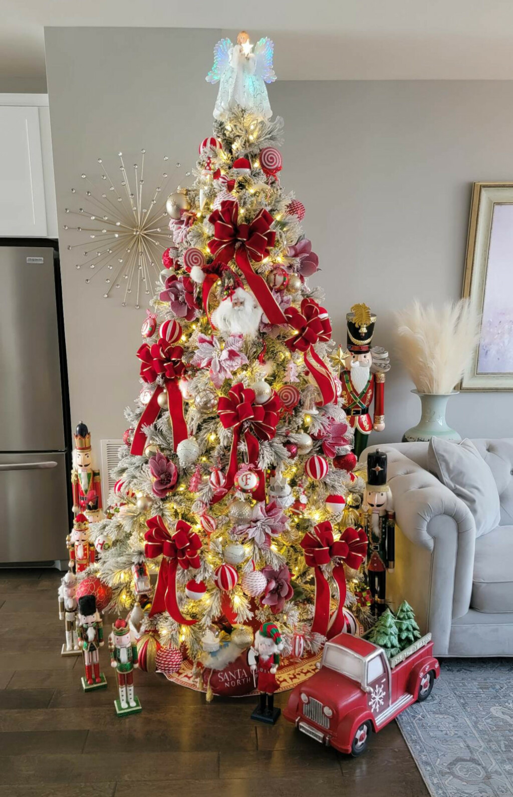 Ines iz St. Louisa u SAD-u obišla je trgovina s vrlo bogatim božićnim asortimanom