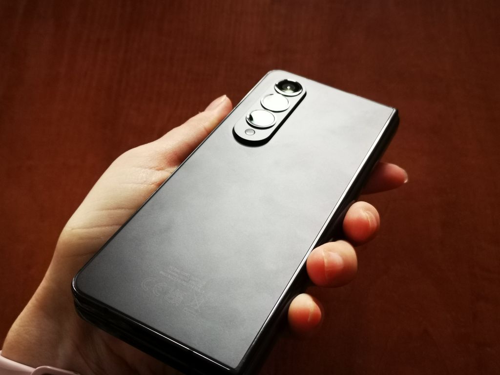 Samsung Galaxy Z Fold4 - 3