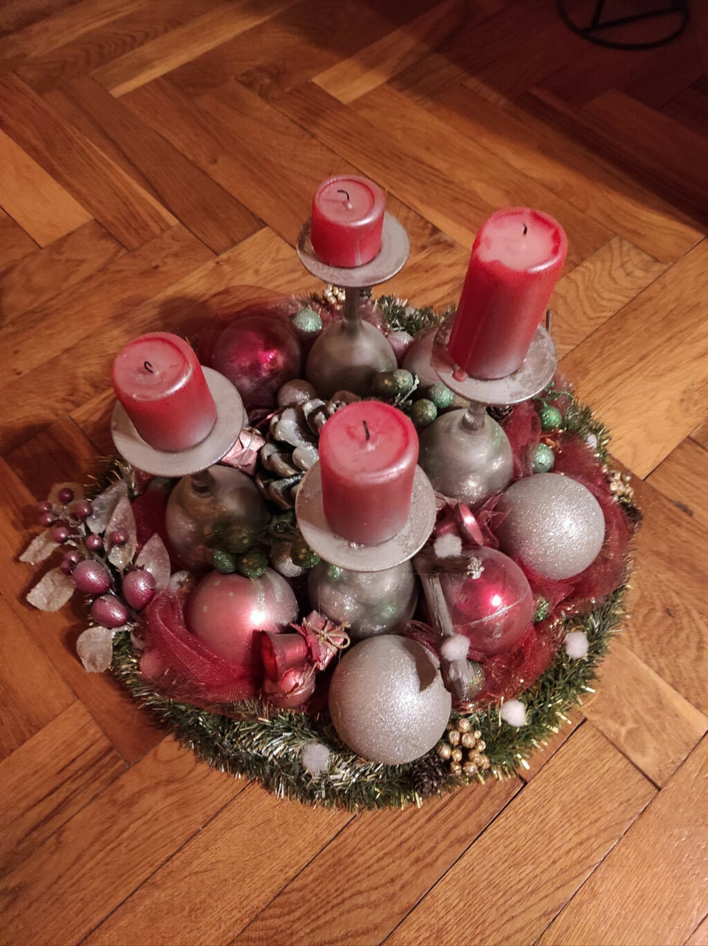 Adventski aranžmani s čašama naših čitateljica - 23