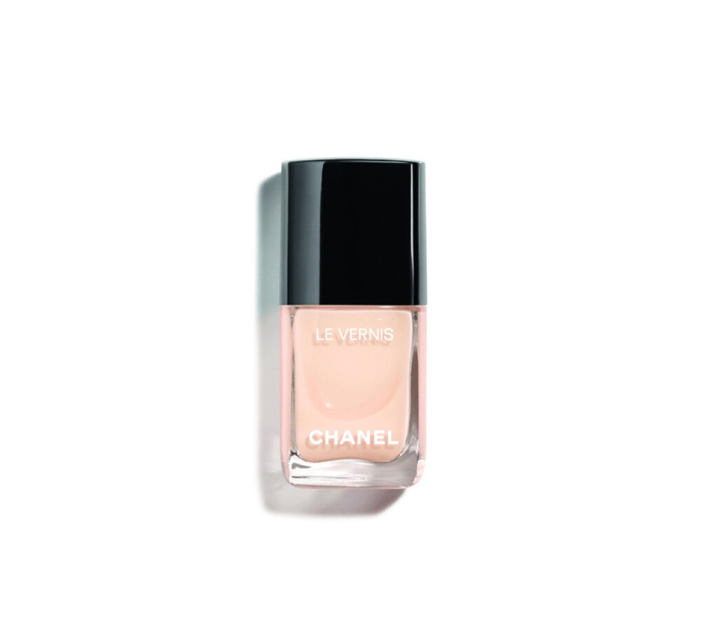 Chanel Le Vernis White Silk