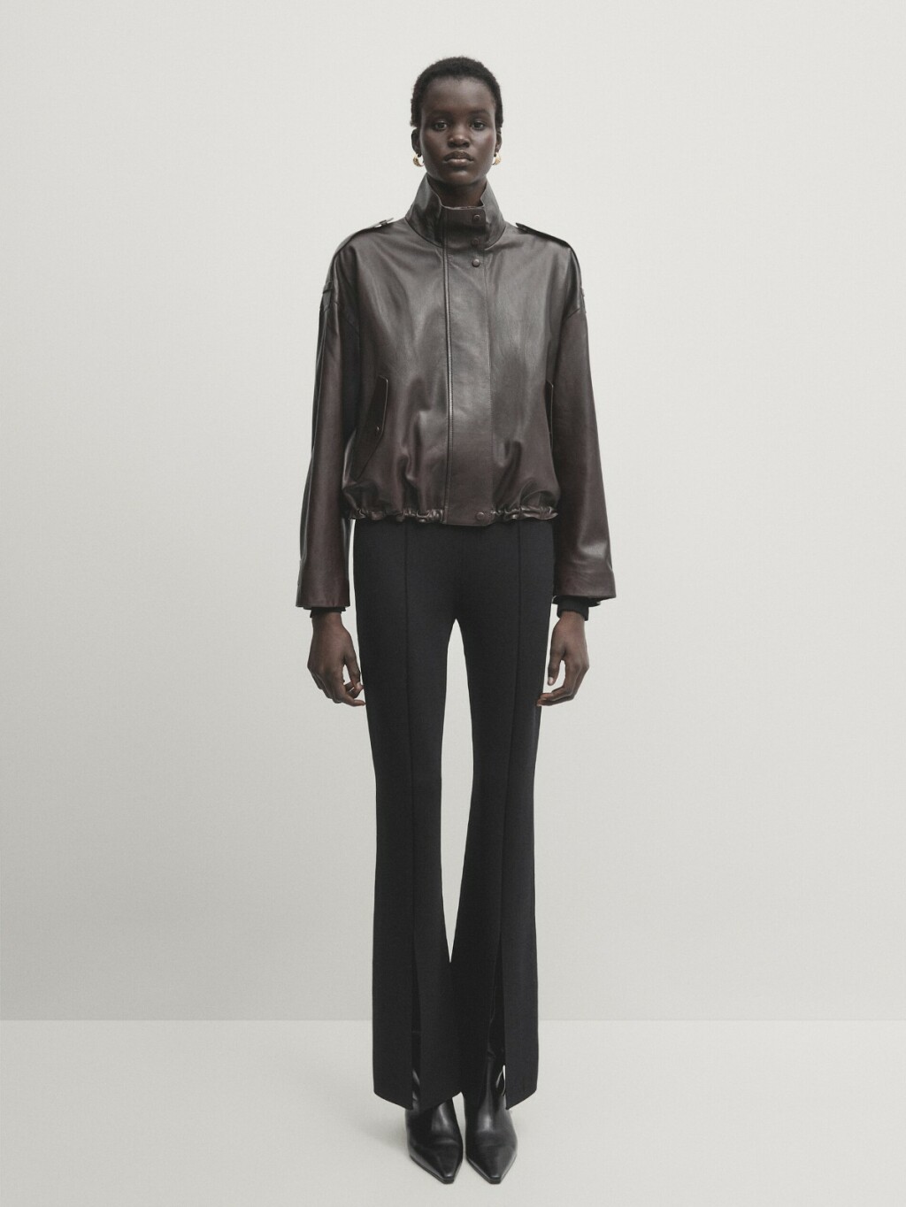 Massimo Dutti, 125 eura