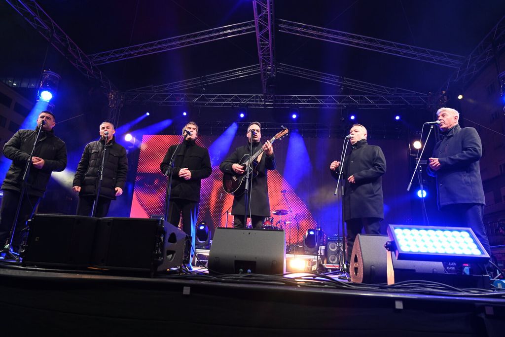 Klapa CAMBI, Želim život - 1