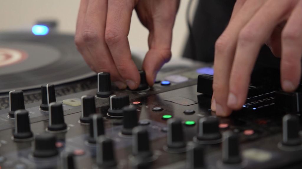 Otkrij svoj talent 2023.: Kandidati na pola puta u DJ školi