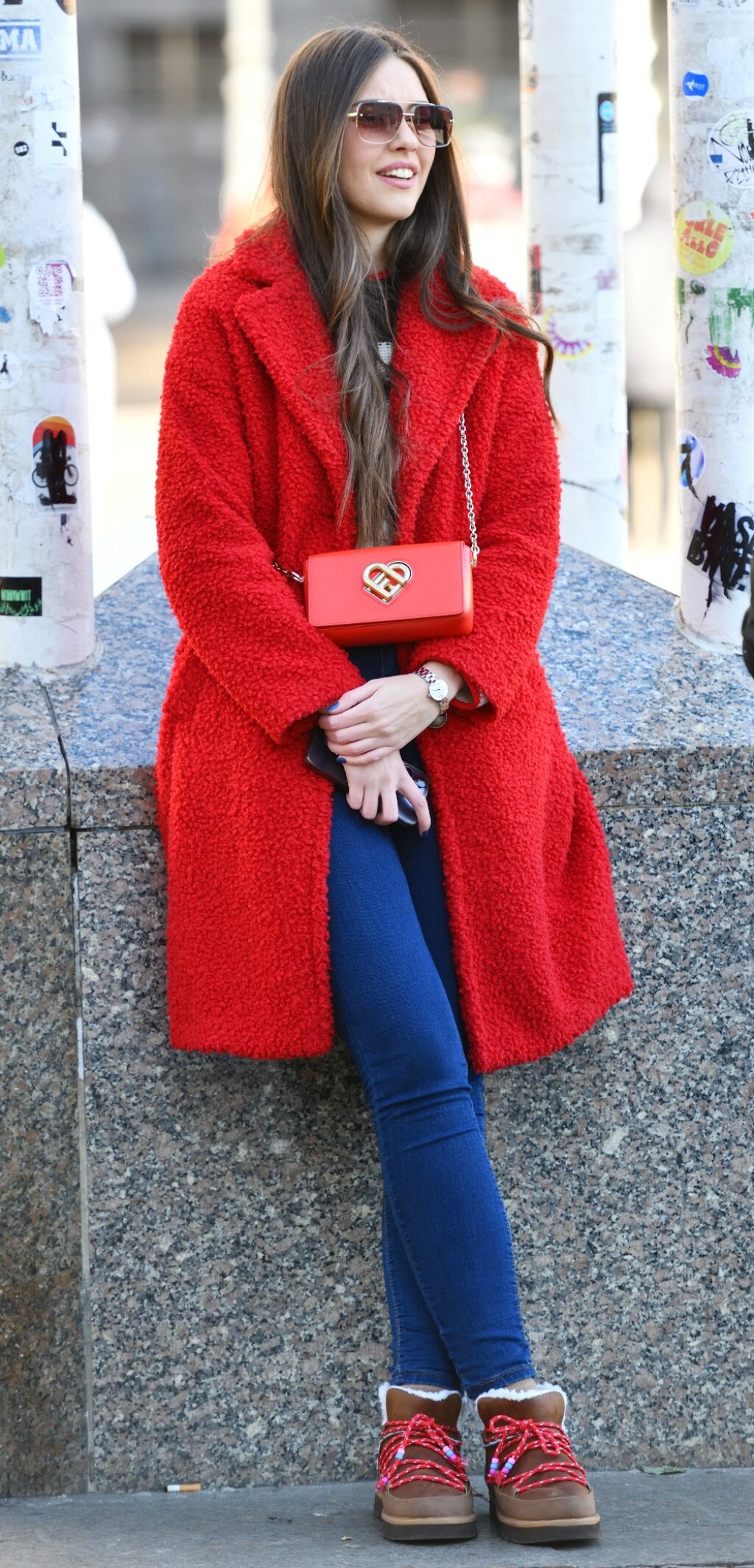 Crvena boja u street style izdanju sa zagrebačke špice
