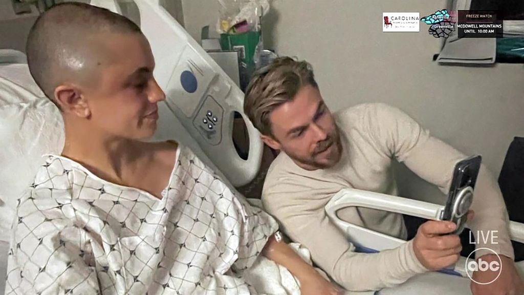 Hayley Erbert Hough, Derek Hough - 2