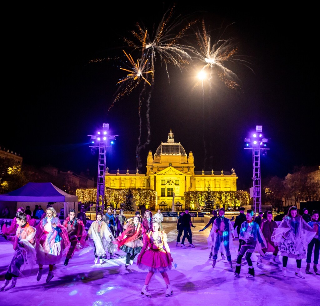 Ledeni park već je ugostio čarobne ledene balete