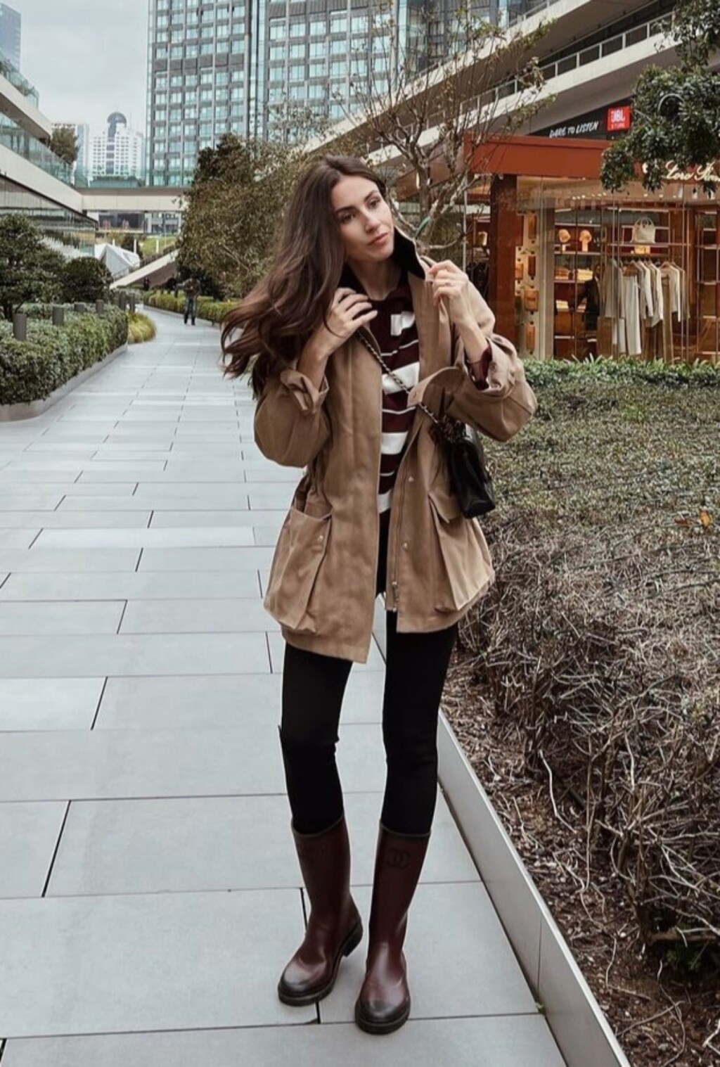 Helena Livaković u odličnom jesenskom ležernom izdanju