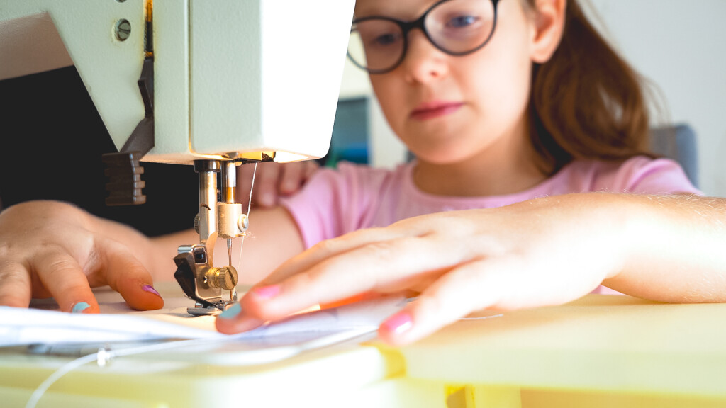 Ljubav prema šivanju prenijela je i na djecu