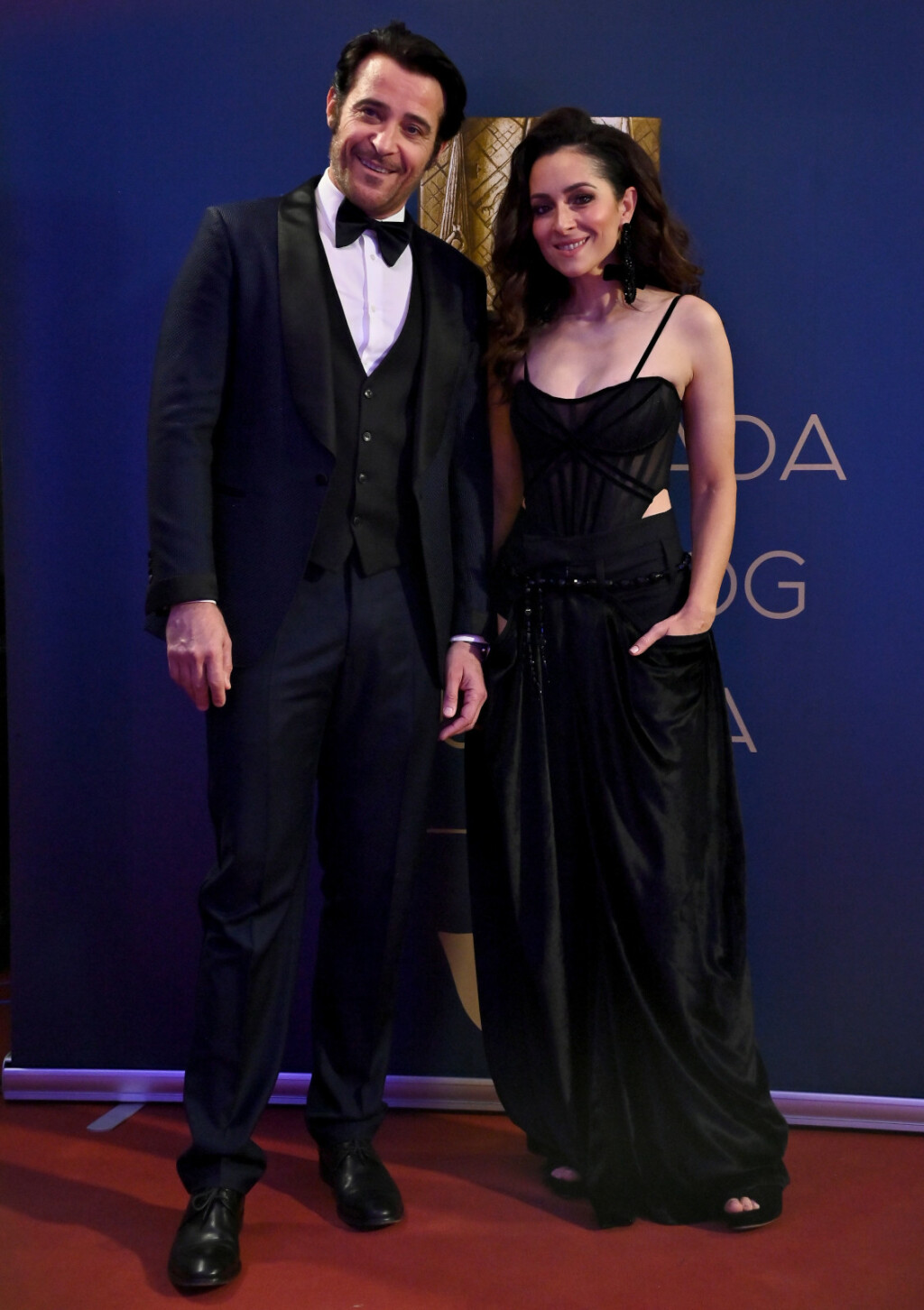 Zrinka Cvitešić u haljini Matije Vuice na dodjeli 32. Nagrade hrvatskog glumišta - 2