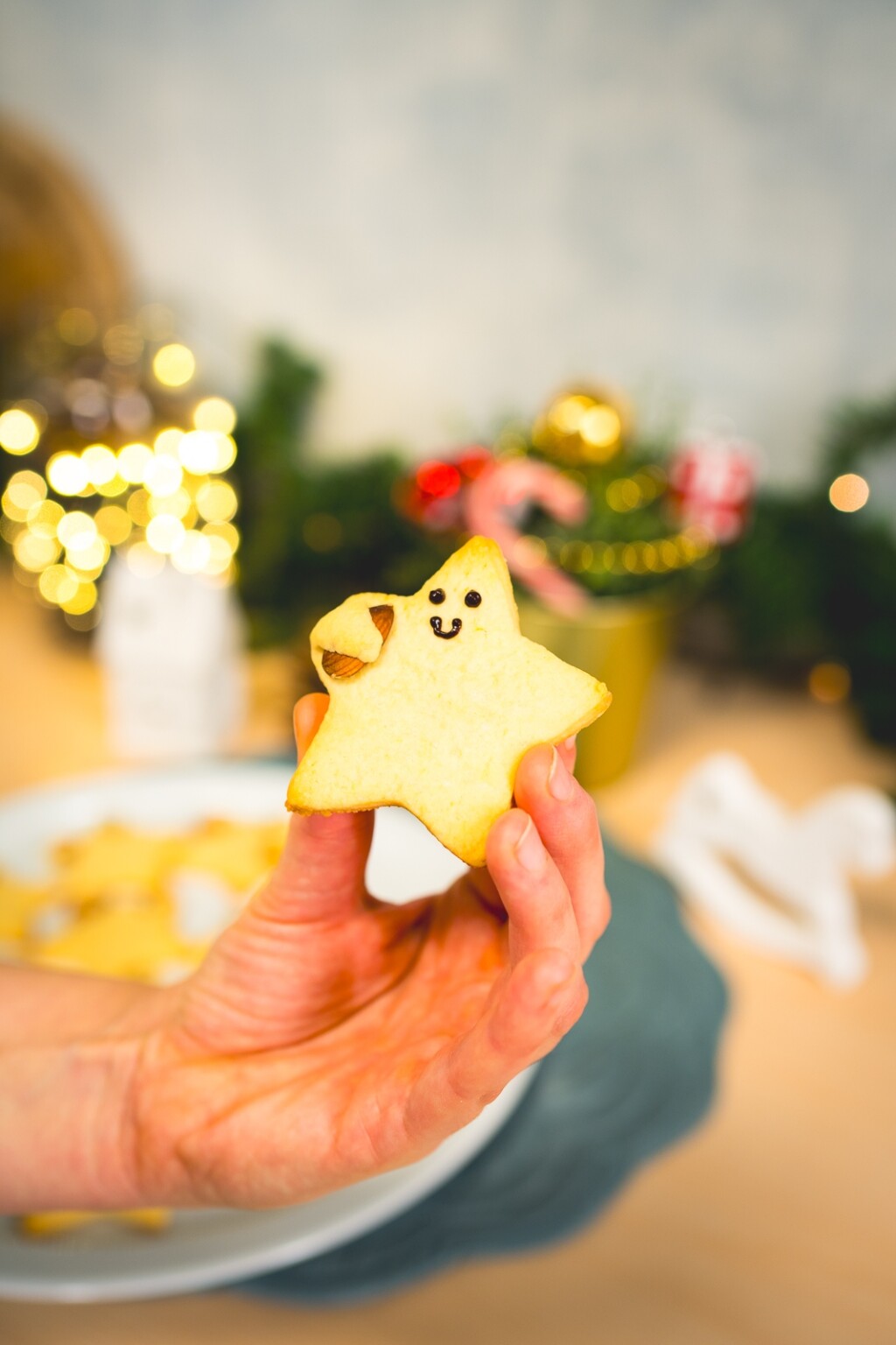 Zvjezdice s bademima