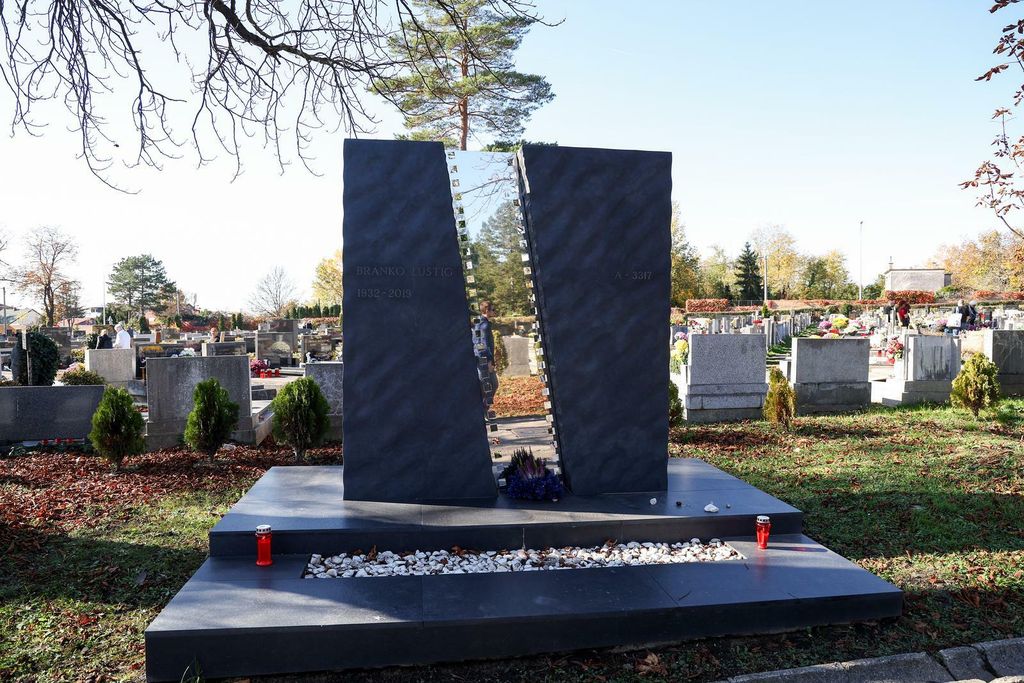 Grob Branka Lustiga