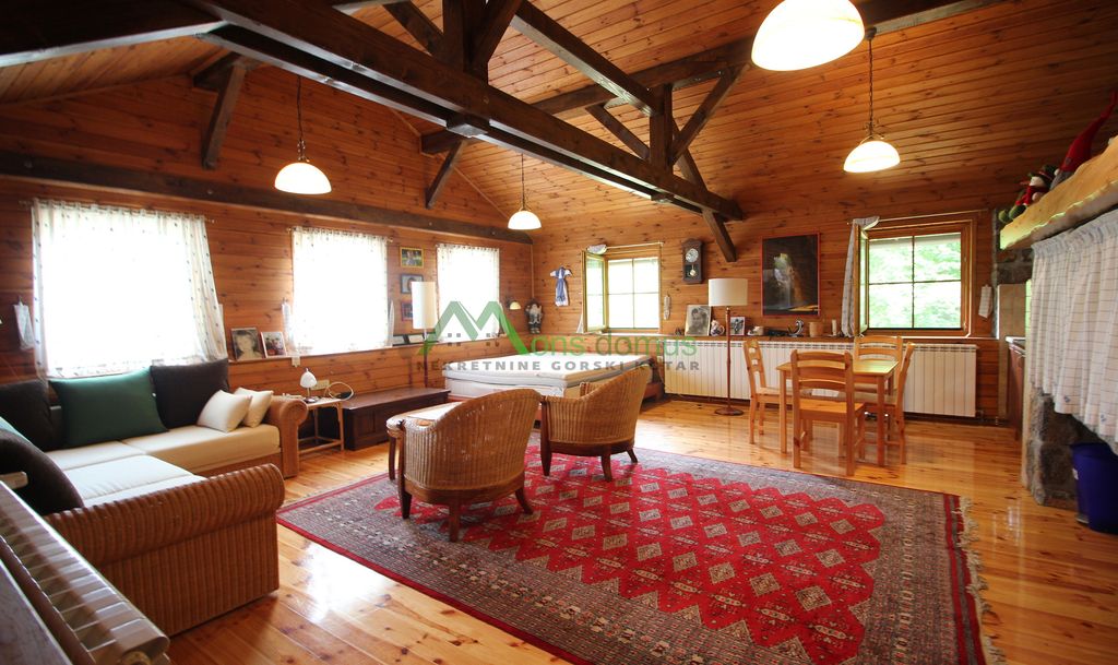 Mjesto za novi početak: Na visoravni podno Petehovca, gdje dan počinje tišinom, a završava pogledom na šumu