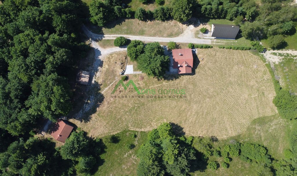 Mjesto za novi početak: Na visoravni podno Petehovca, gdje dan počinje tišinom, a završava pogledom na šumu