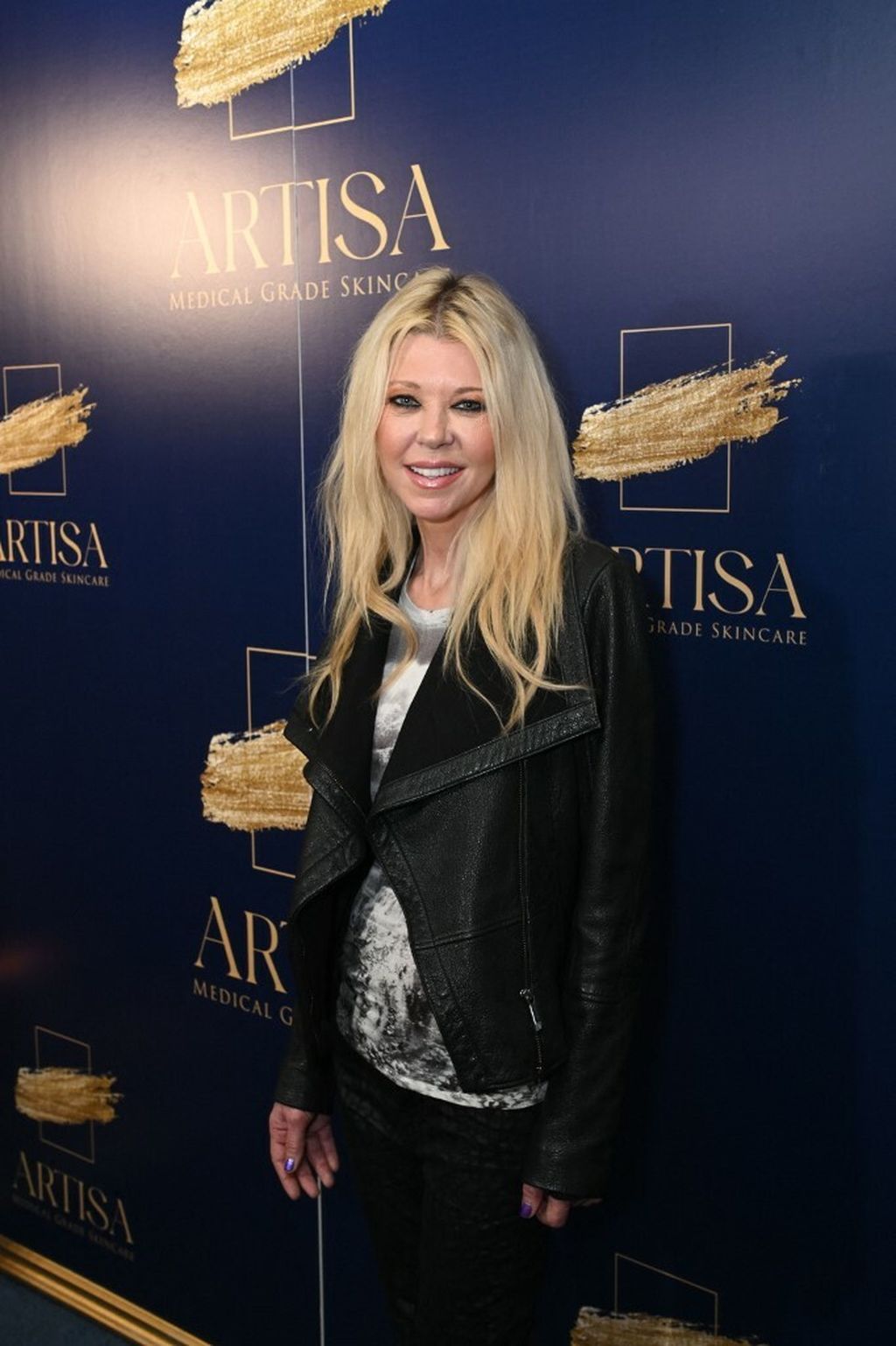 Tara Reid - 4