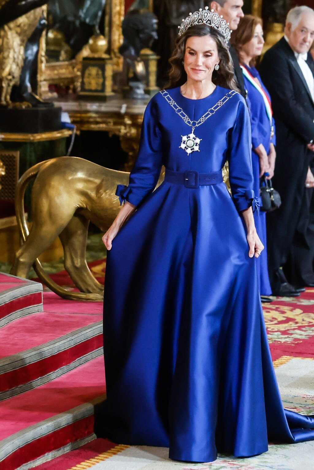 Kraljica Letizia u raskošnoj plavoj haljini