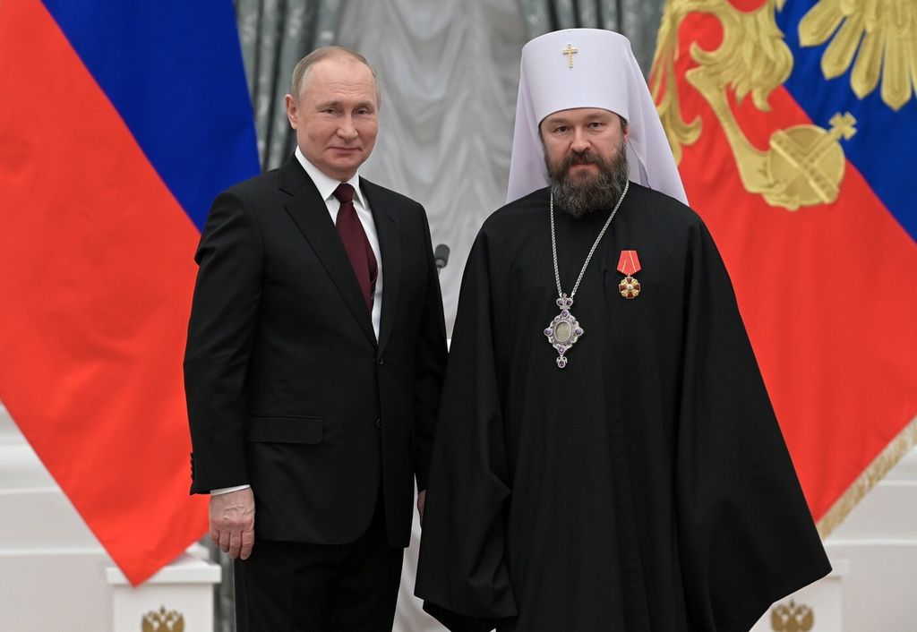 Mitropolit Hilarion i pomoćnik