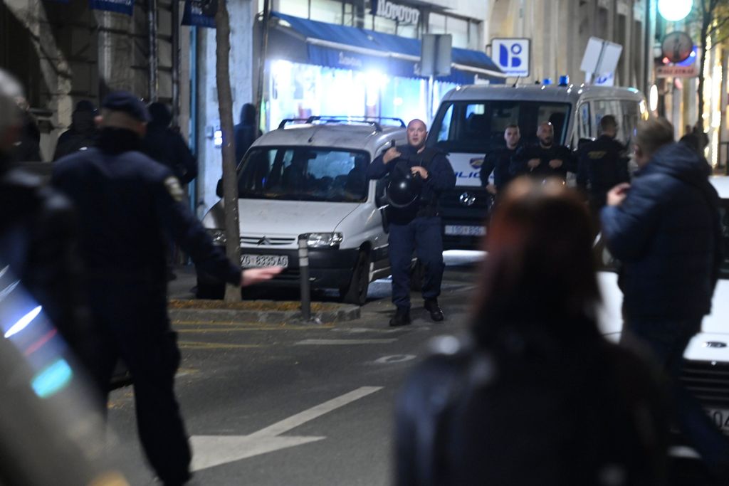 Maskirani muškarci u Zagrebu