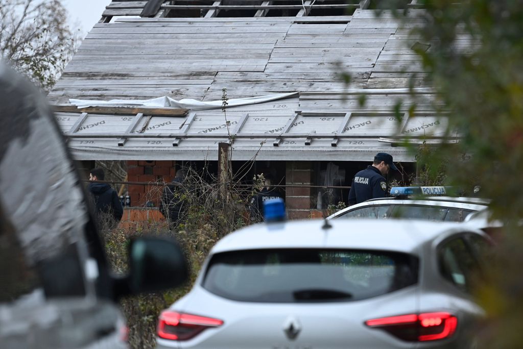 Policija na terenu nakon ubojstva - 2