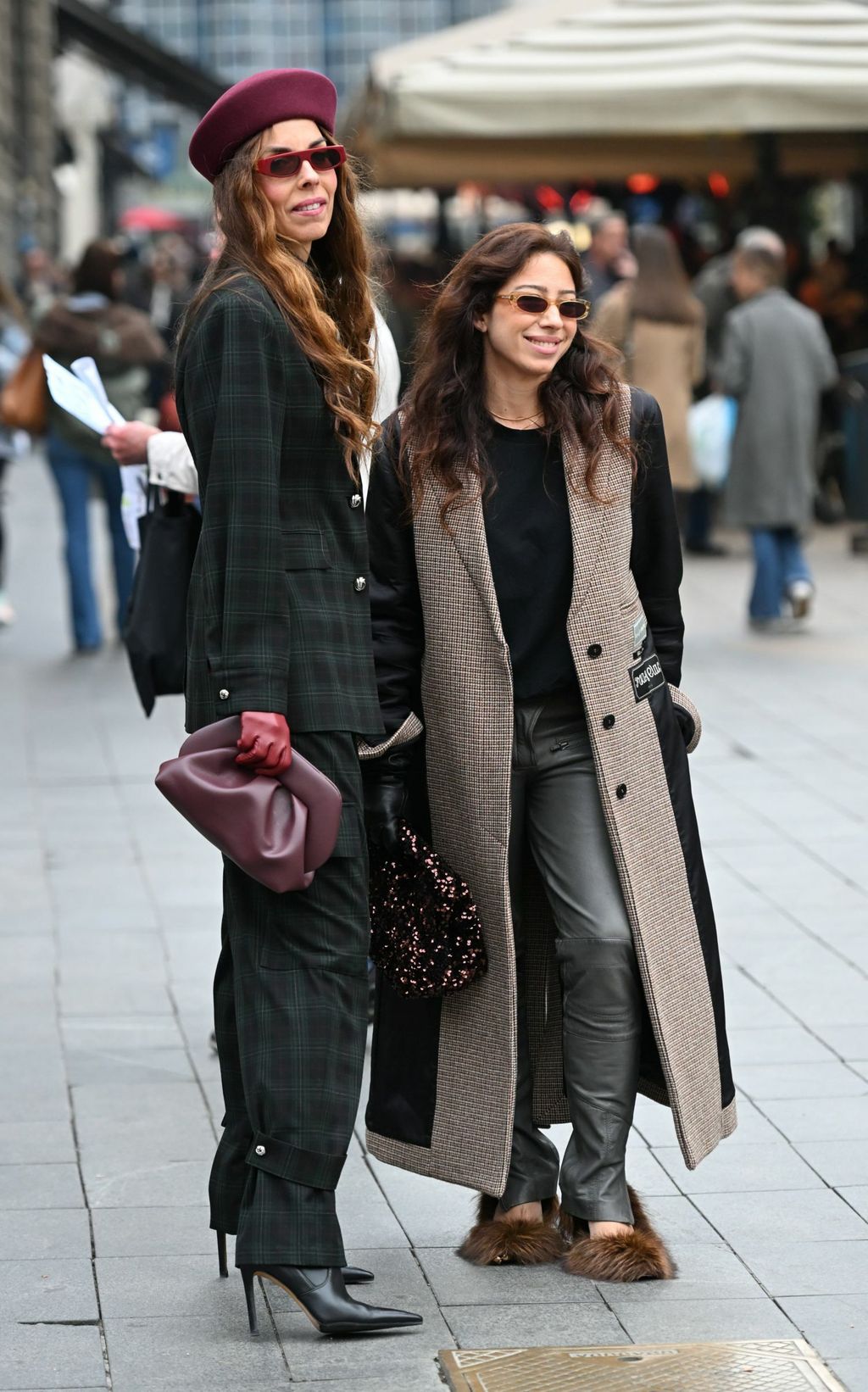 Dženifer Džoni i Olja Vori